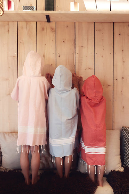 Poncho brodé