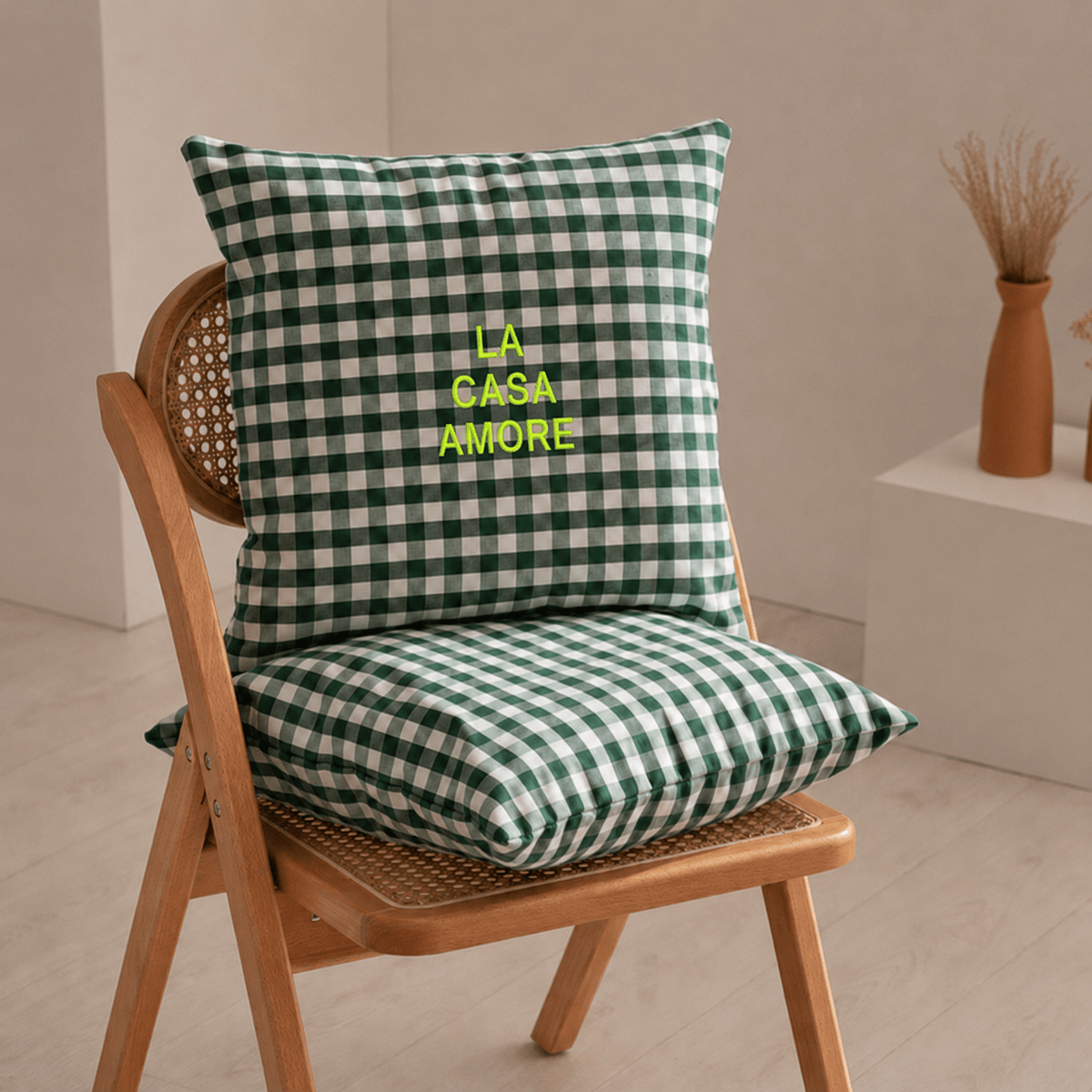 Coussin vichy brodé personnalisable