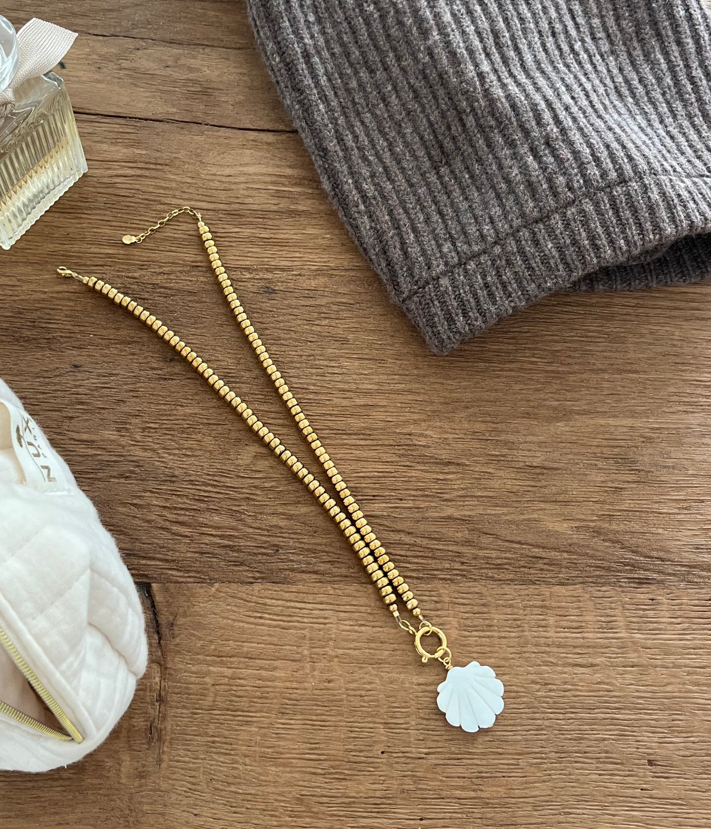 Proto collier en hématites
